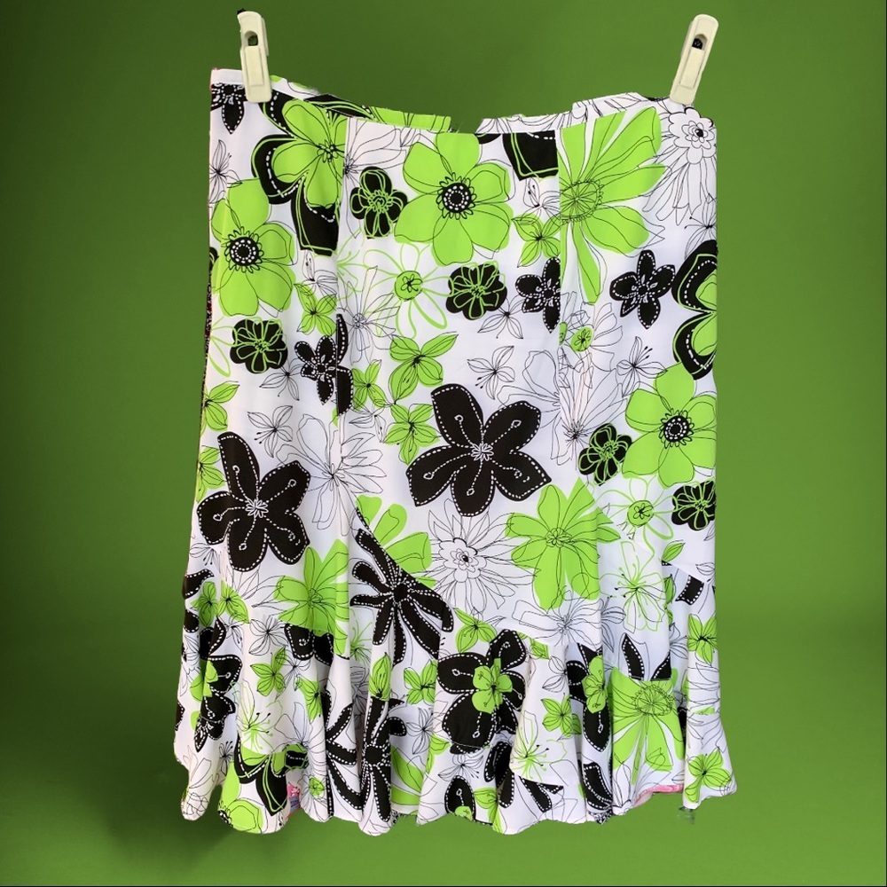 JULIE MITCHELL URBAN COLLECTION FIT & FLARE FLORAL SKIRT.  WOMEN’S SZ 16